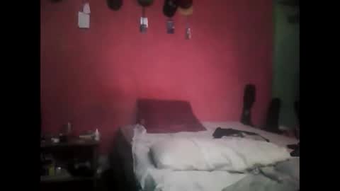 caro_cross420 online show from December 2, 7:11 am