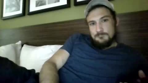 okiedadd online show from November 10, 1:38 pm