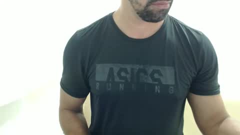 cashmastermuscle77 online show from February 19, 10:39 pm