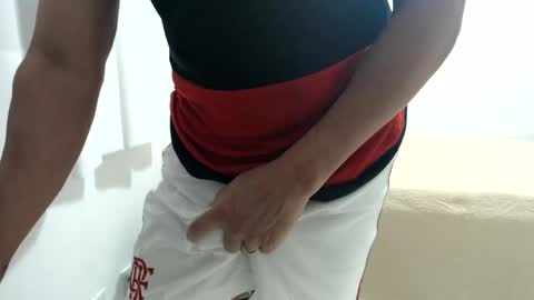 cashmastermuscle77 online show from January 6, 9:54 pm