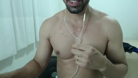 cashmastermuscle77 online show from February 6, 1:49 am