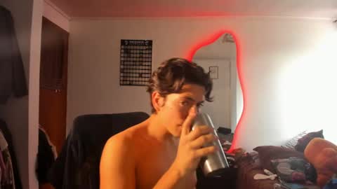 catnuaa online show from December 13, 8:58 pm