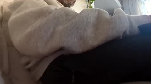 Snapshot of cbgbabc chatting on October 17, 12:31 pm cbgbabc online show from October 17, 12:31 pm