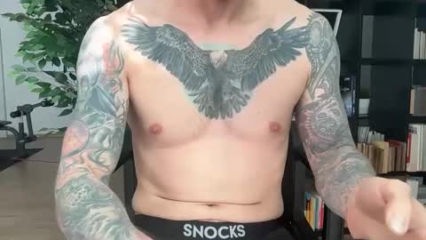 cc_couplexxx online show from April 7, 1:22 pm