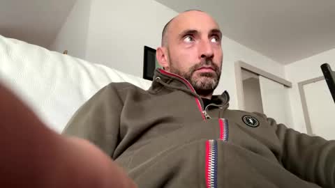 cedric223 online show from September 18, 12:40 pm