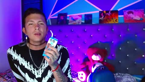 I am Valentinn online show from February 3, 5:29 pm