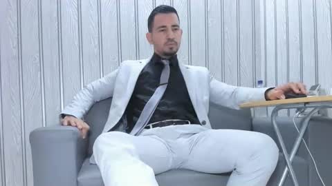 Cesar online show from January 13, 1:21 am