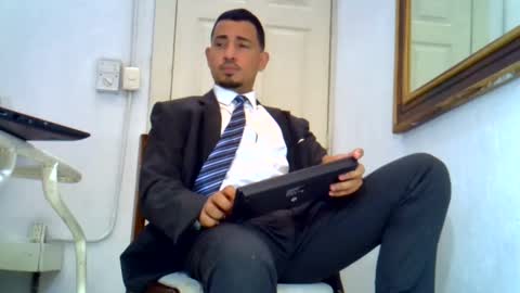 Cesar online show from February 19, 7:05 pm