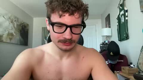 ChadTitan online show from February 4, 4:13 pm