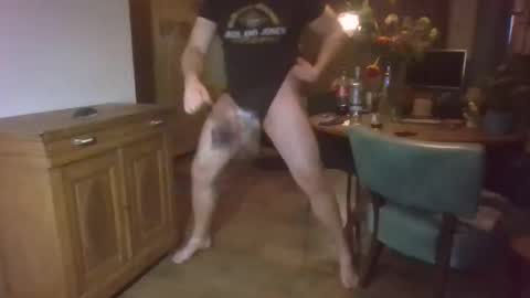 Kickingmyballs online show from April 3, 4:59 pm