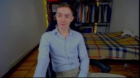 carlos reyes online show from February 13, 9:15 am