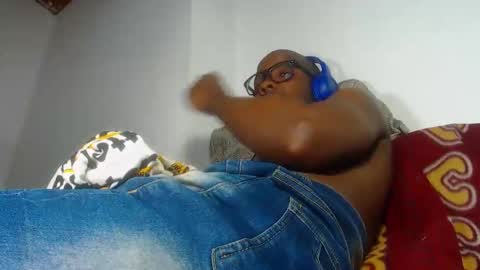 charly_vergonti_ online show from September 23, 10:25 am