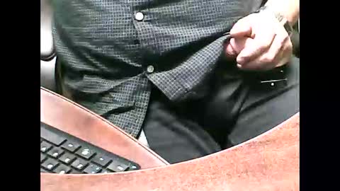 Snapshot of charmeur2672 chatting on September 10, 10:25 am charmeur2672 online show from September 10, 10:25 am