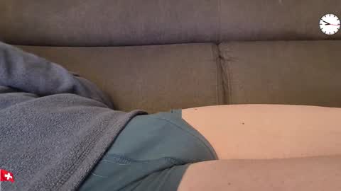 Grey online show from January 18, 7:49 pm