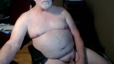 Snapshot of chgodad chatting on December 23, 8:14 pm chgodad online show from December 23, 8:14 pm