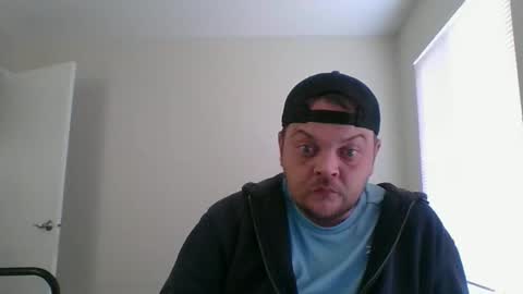 Snapshot of chicago69421 chatting on October 29, 4:43 pm Kyle online show from October 29, 4:43 pm