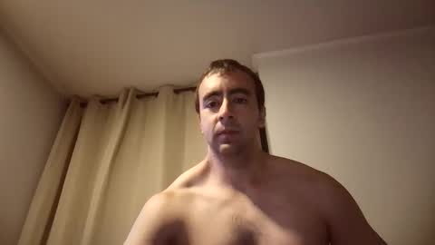 chileno_vergon online show from December 5, 4:08 am