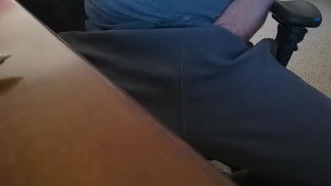 HappyHard1010 online show from February 10, 11:55 pm