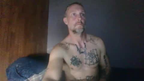 chiraq3232 online show from March 7, 11:30 am