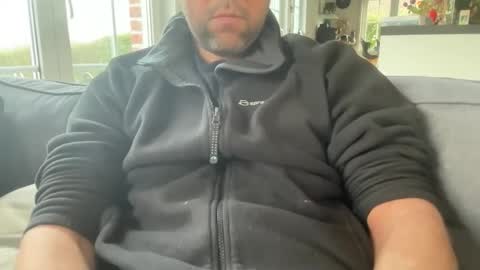 chris13abcd online show from February 10, 8:52 am