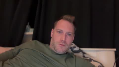 Chris online show from January 2, 6:01 pm