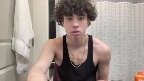 chris_baker1 online show from March 28, 3:18 am