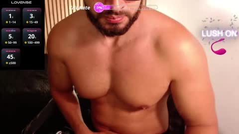 cris         Twitter magnum101010 insta magnumc20 online show from October 22, 2:43 pm