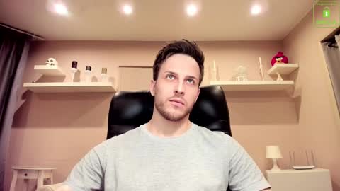 Chris online show from February 18, 1:21 am