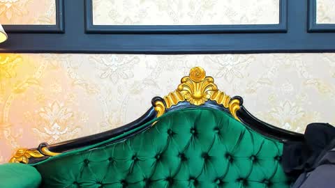 Chris online show from October 22, 11:58 am