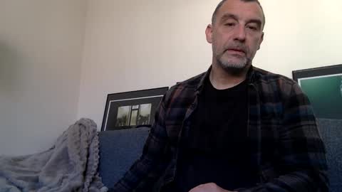 chrispanam13 online show from April 19, 8:14 am