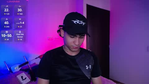 Christian Wang online show from October 21, 9:50 pm