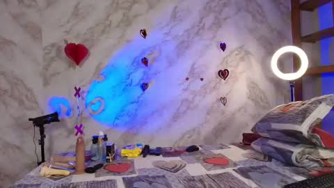 CHRISTOPHER online show from February 27, 11:10 am