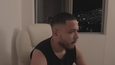 Chris online show from November 18, 12:58 am