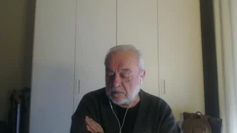 Snapshot of ciaoamoremio4 chatting on February 8, 1:44 pm ciaoamoremio4 online show from February 8, 1:44 pm
