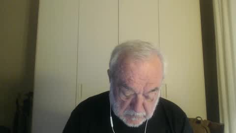 Snapshot of ciaoamoremio4 chatting on February 9, 1:35 pm ciaoamoremio4 online show from February 9, 1:35 pm