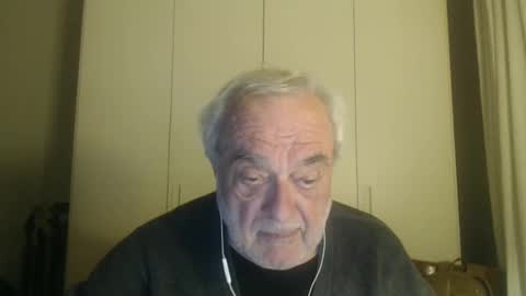 Snapshot of ciaoamoremio4 chatting on January 2, 8:35 pm ciaoamoremio4 online show from January 2, 8:35 pm