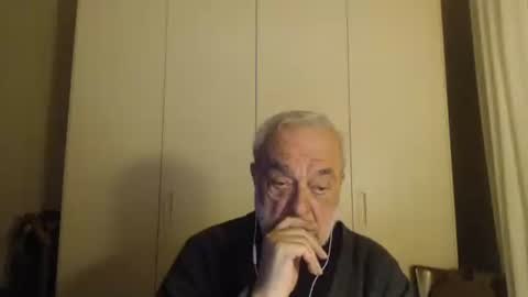 Snapshot of ciaoamoremio4 chatting on February 4, 1:56 am ciaoamoremio4 online show from February 4, 1:56 am