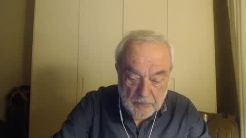 Snapshot of ciaoamoremio4 chatting on December 6, 8:40 pm ciaoamoremio4 online show from December 6, 8:40 pm