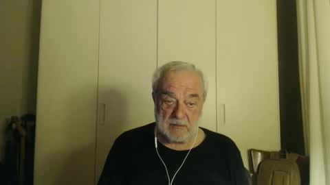 Snapshot of ciaoamoremio4 chatting on March 6, 11:42 pm ciaoamoremio4 online show from March 6, 11:42 pm