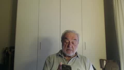 Snapshot of ciaoamoremio4 chatting on December 4, 12:47 pm ciaoamoremio4 online show from December 4, 12:47 pm