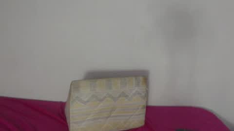 cirosky_elchicopolla online show from April 22, 3:35 am