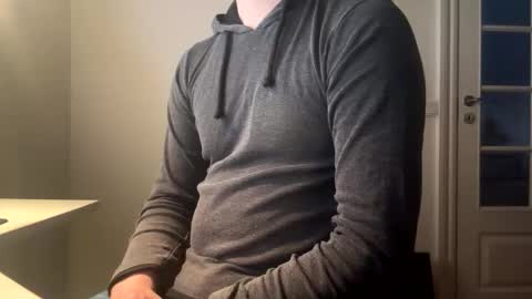 clamshive7 online show from October 19, 5:45 am