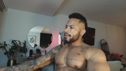 clark_strong online show from April 21, 2:15 am