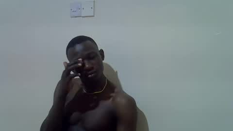 clive_damian online show from April 21, 4:07 am