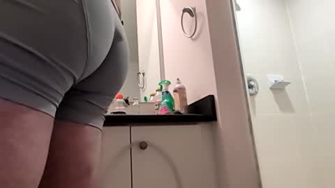 cloudymatt_ online show from December 21, 5:43 pm