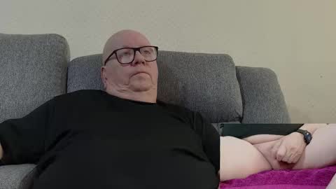 Charlie. online show from March 6, 1:52 pm