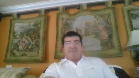 Snapshot of coffee90028 chatting on January 30, 5:28 pm coffee90028 online show from January 30, 5:28 pm