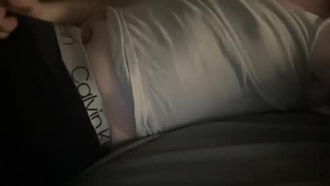 collegeboy8314 online show from December 18, 10:50 pm