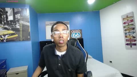 Snapshot of collemanstone chatting on October 29, 12:52 pm CollemanStone online show from October 29, 12:52 pm