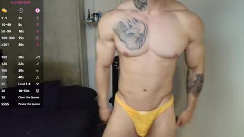 colombianmuscle8 online show from March 14, 2:40 am